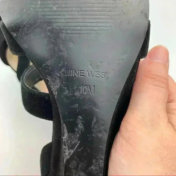 Nine West Pasa heels size 10 black suede wedges - Picture 10 of 12